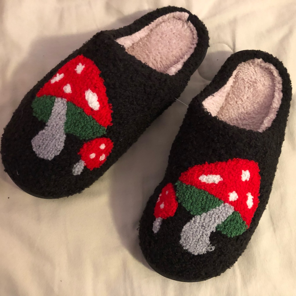 Mushroom slippers